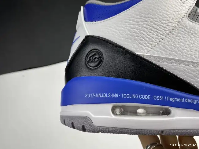 Cheap Jordan Retro White CT8532-040 Blue 3 Air 0501